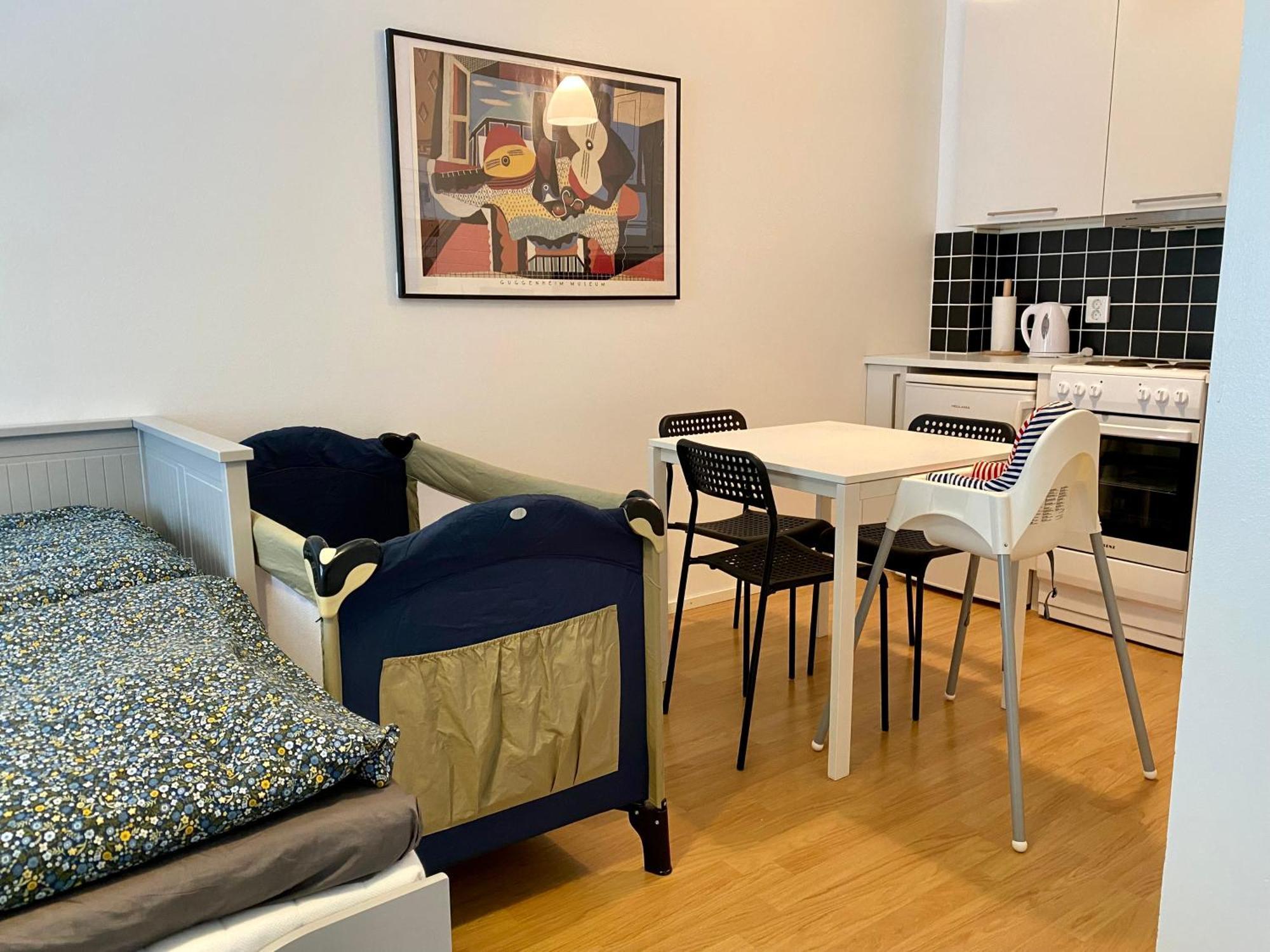 Tranquil Studio Near Nature, Free Parking& Wifi Хелзинки Екстериор снимка